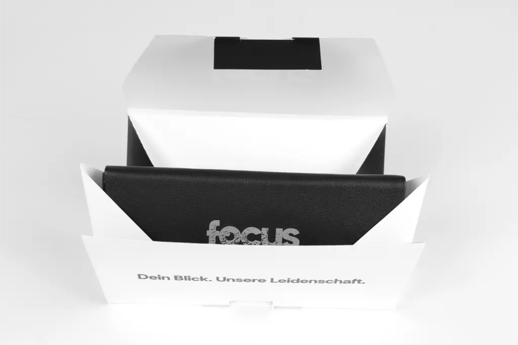 Verpackung Brillenetui
